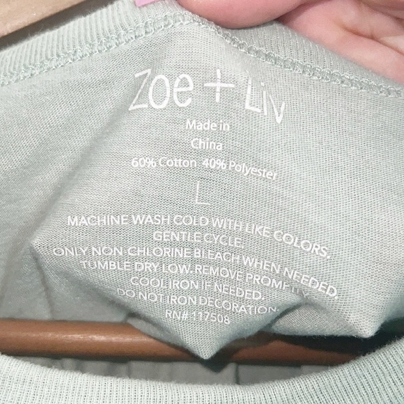 Zoe + Liv Green Yosemite Short Sleeve Women’s T-Shirt - Picture 3 of 6